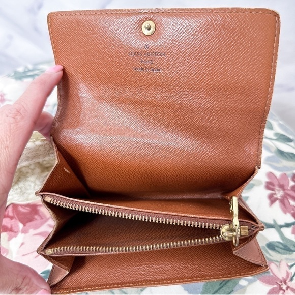 Louis Vuitton | Monogram Porte Monnaie Zip Bifold Wallet - Picture 8 of 14